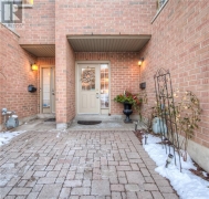 Real Estate -   48 HARRIS Street, Cambridge, Ontario - 